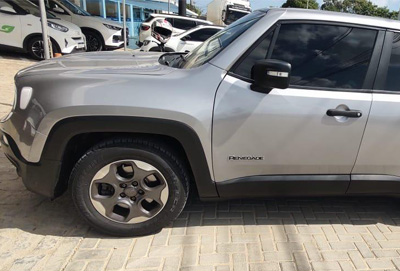 Jeep Renegade 1.8 Automático