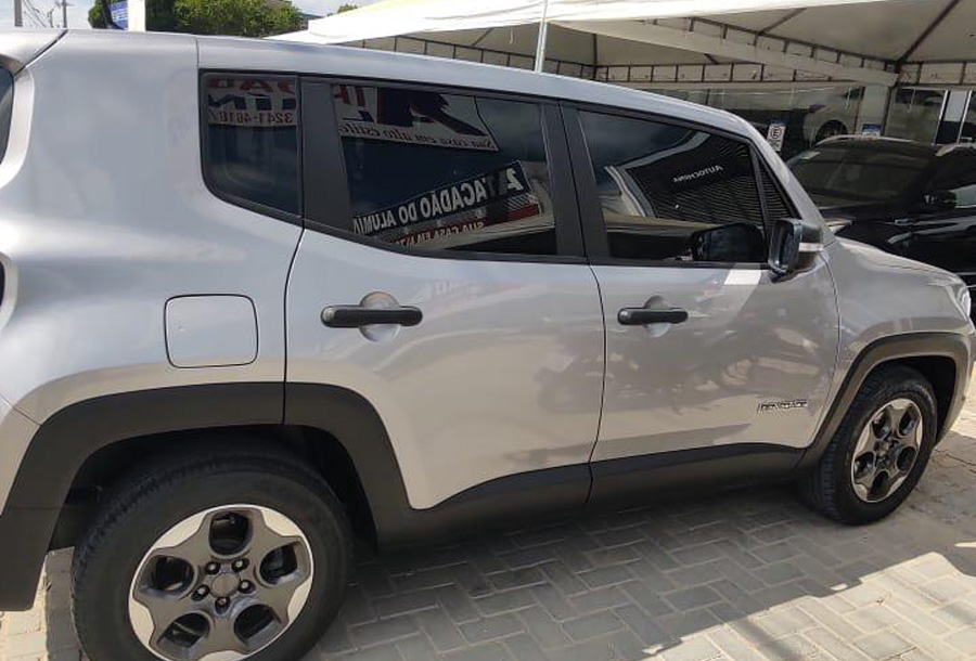 Jeep Renegade 1.8 Automático