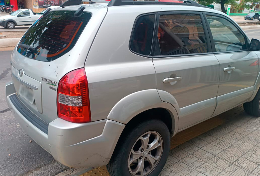 Tucson 2.0 Flex Automática