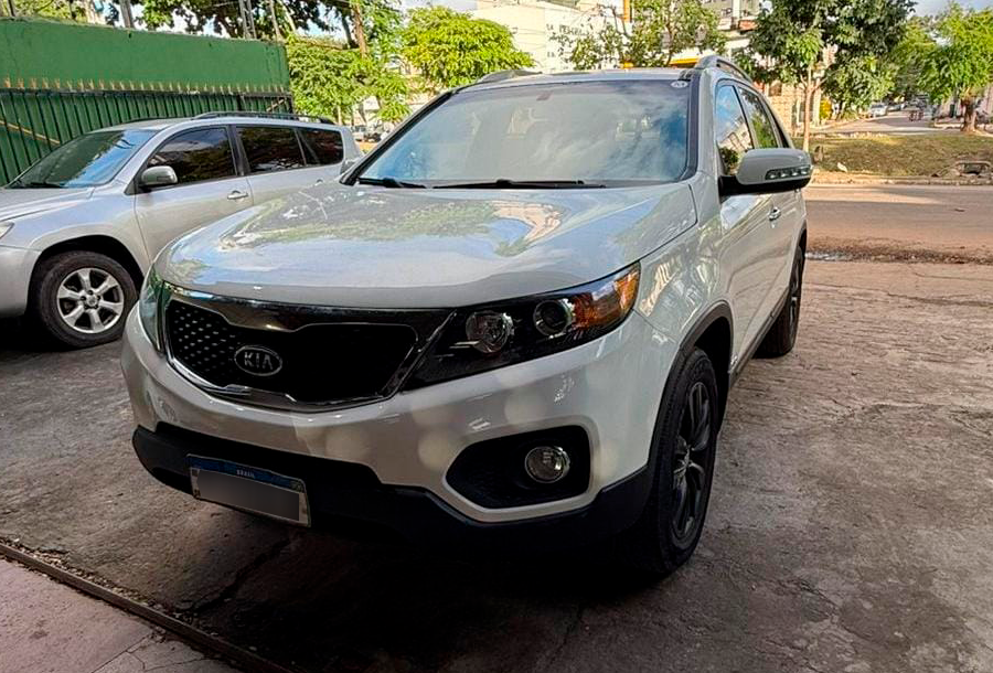 Sorento V6 4×4 com Teto solar
