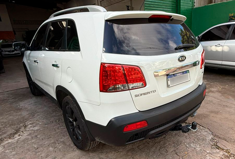 Sorento V6 4×4 com Teto solar