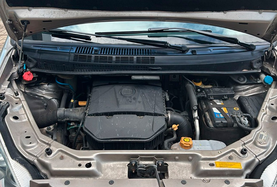 Idea Essense 2015 1.6 Automático