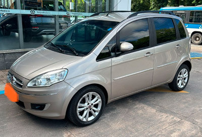 Idea Essense 2015 1.6 Automático